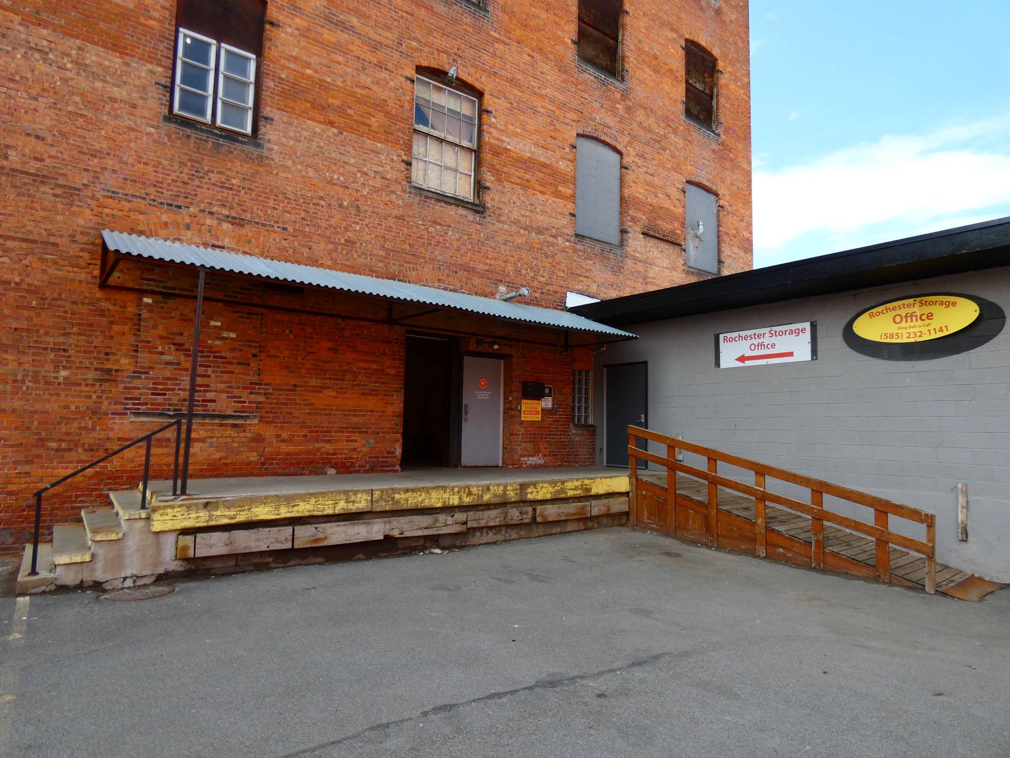 Loading Dock with Ramp in Rochester, NY